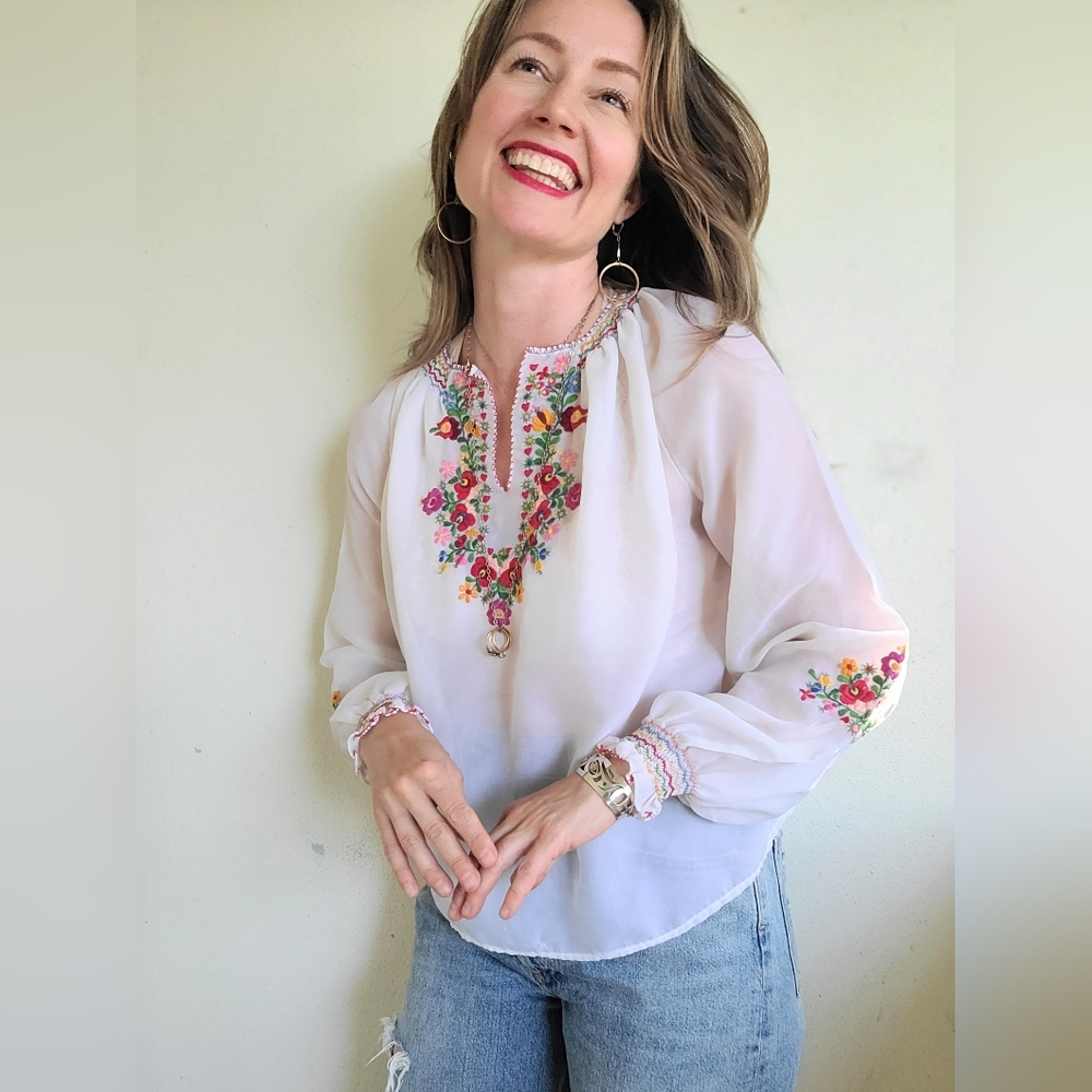 The Dorottya Vintage 60s Embroidered Hungarian Blouse M - Picture 13 of 14